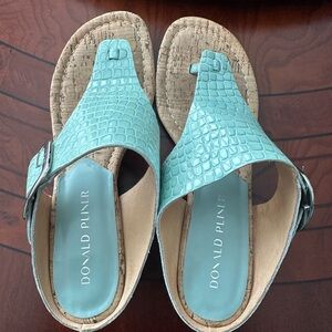 Donald Pliner Oltina sandal